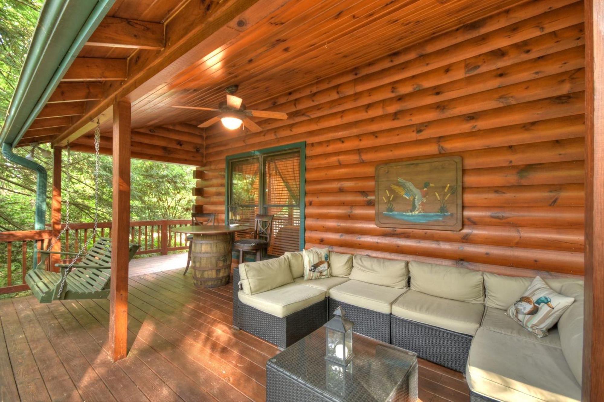 K6 Lodge Gather Around The Firepit Soak In The Hot Tub And Splash In The Creek Blue Ridge Exterior photo