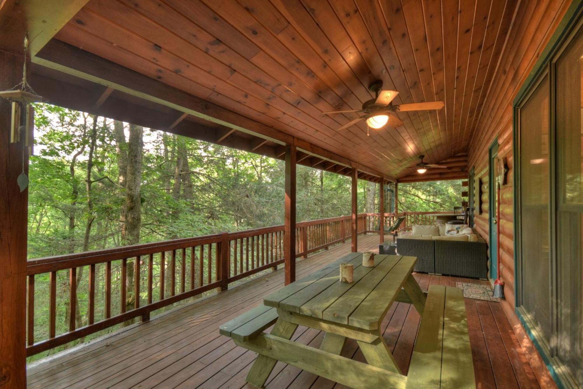 K6 Lodge Gather Around The Firepit Soak In The Hot Tub And Splash In The Creek Blue Ridge Exterior photo