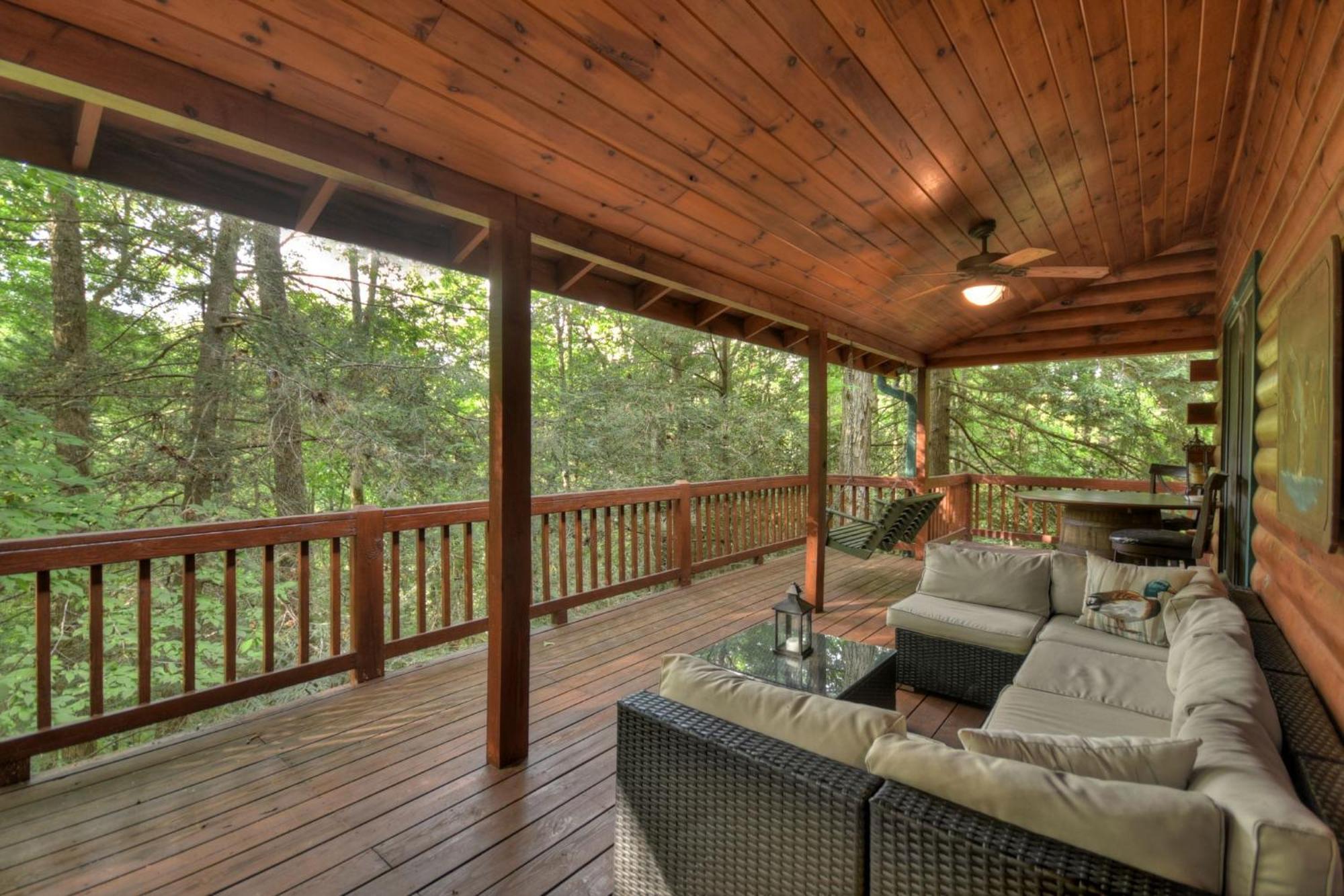 K6 Lodge Gather Around The Firepit Soak In The Hot Tub And Splash In The Creek Blue Ridge Exterior photo