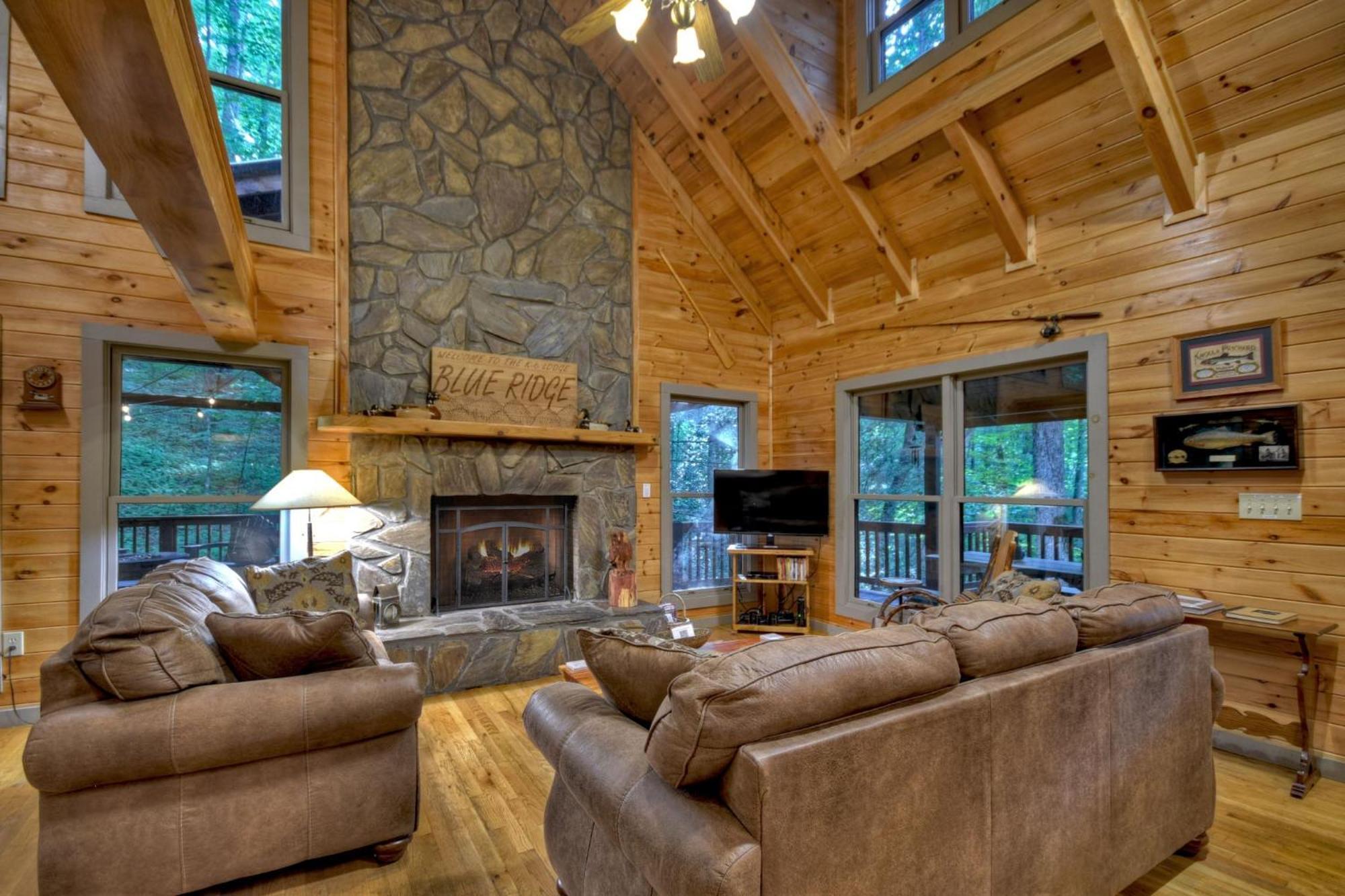 K6 Lodge Gather Around The Firepit Soak In The Hot Tub And Splash In The Creek Blue Ridge Exterior photo
